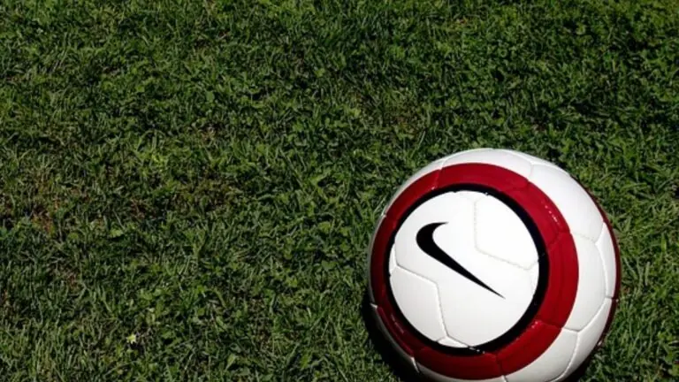 Jogos de hoje na TV, terça, 15/02/2022: onde assistir e horário do futebol