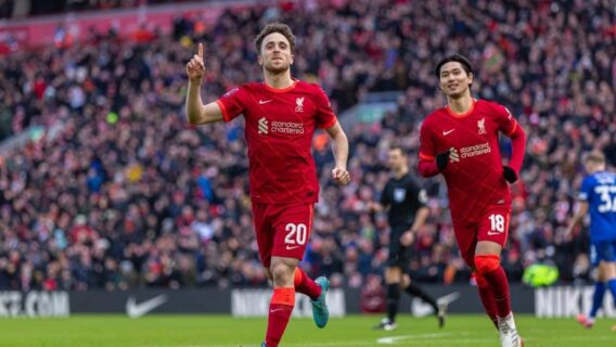 Onde assistir jogo do Burnley x Liverpool hoje na TV e horário (13/02)