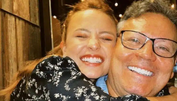 larissa manoela e o pai