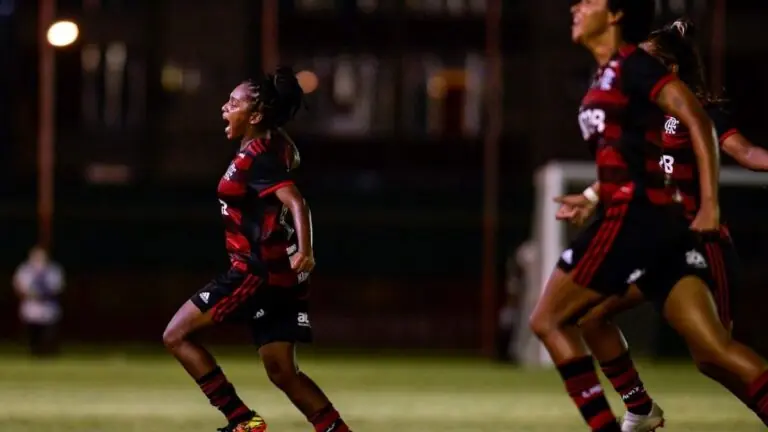 Cresspom x Flamengo feminino: onde assistir o Brasileirão (13/03)