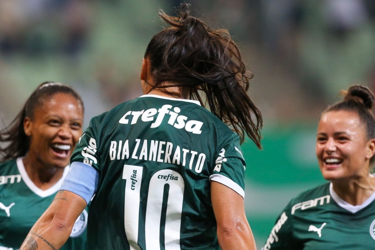 Brasileirão Feminino: Assista ao vivo e de graça Corinthians x ESMAC