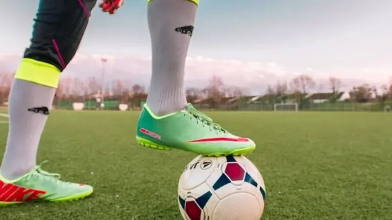 Jogos de hoje na TV ao vivo: horário futebol nesta sexta-feira (4/3/22)