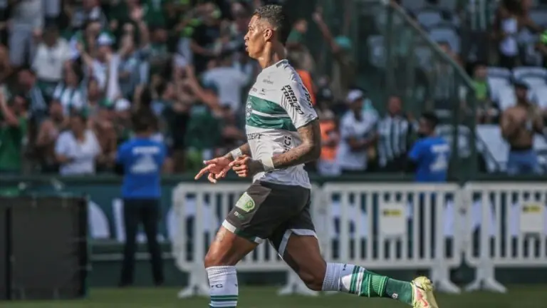 Onde assistir Maringá x Coritiba ao vivo e horário da final hoje – 30/03