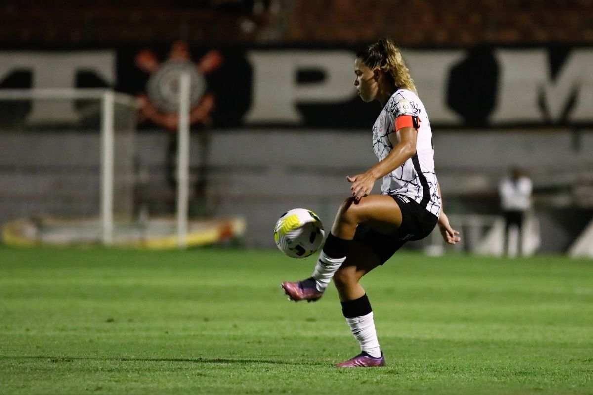 Santos x Corinthians: onde assistir ao jogo do Brasileirão Feminino