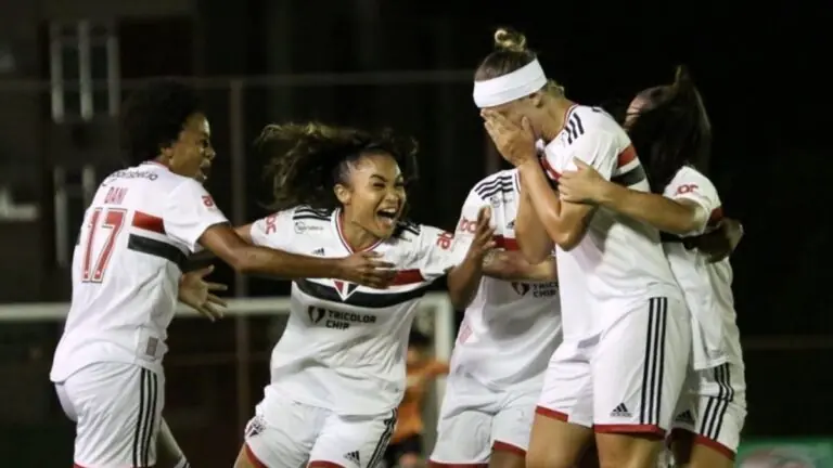 São Paulo x Real Brasília Feminino: onde assistir na TV o Brasileirão
