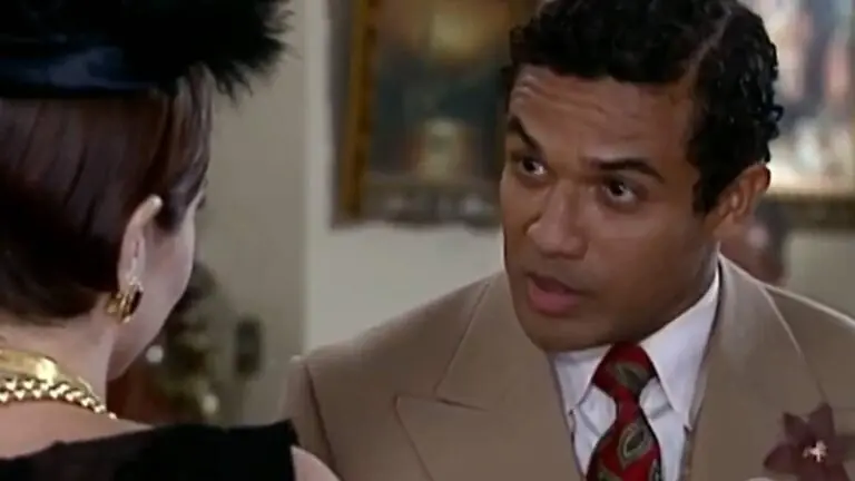 Final de Ezequiel em O Cravo e a Rosa: rapaz dispensa Marcela