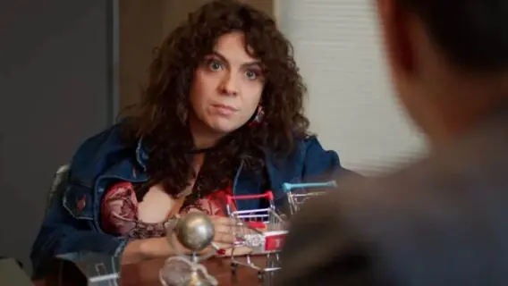 Final de Stephany em Um Lugar ao Sol tem perseguição e morte