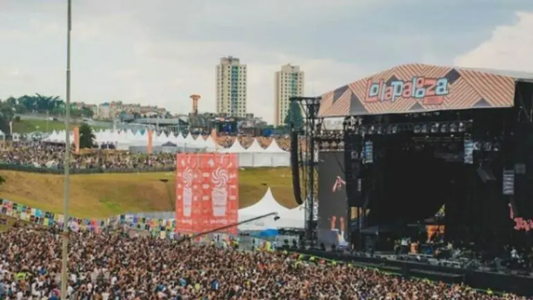 Anote os horários dos shows do Lollapalooza 2022