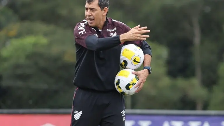 América MG x Athletico PR hoje: onde assistir e horário ao vivo (30/04)