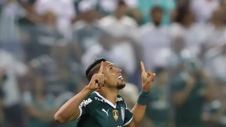 Classificação do Brasileirão 2022 tem novo líder; veja a tabela atualizada