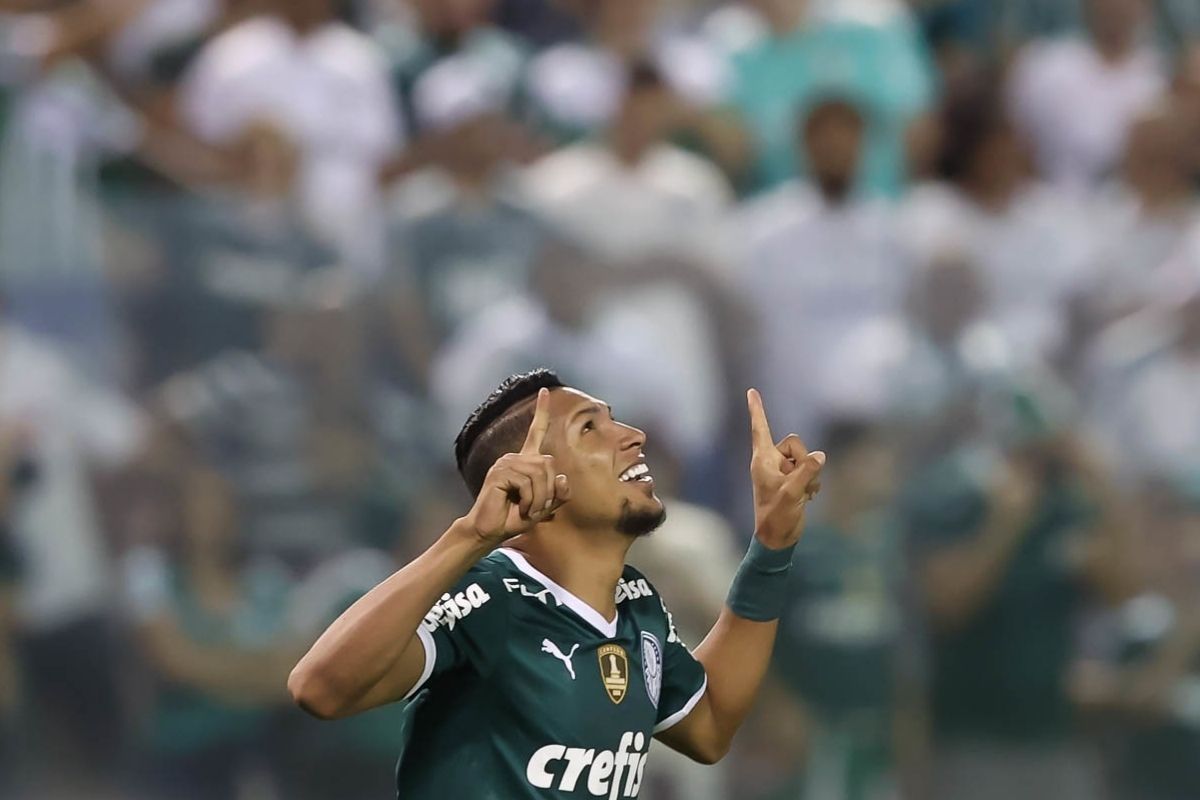 Classificação do Brasileirão 2022 tem novo líder; veja a tabela atualizada