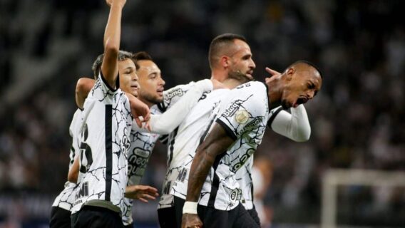 Classificação do Brasileirão 2022 tem Corinthians líder; tabela atualizada