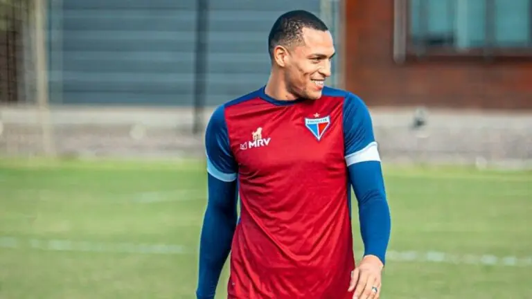 Onde vai passar o jogo do Fortaleza x Vitória ao vivo e horário (20/04)