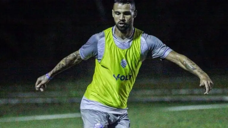 Onde assistir Brusque x CSA ao vivo e horário da Série B (26/04/2022)