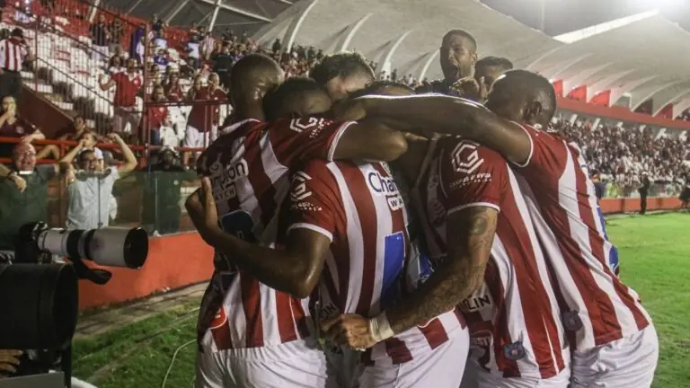 Onde assistir CRB x Náutico ao vivo, horário e escalações (27/04)