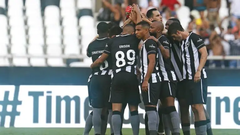 Onde assistir Ceará x Botafogo ao vivo: transmissão e horário hoje (17/04)