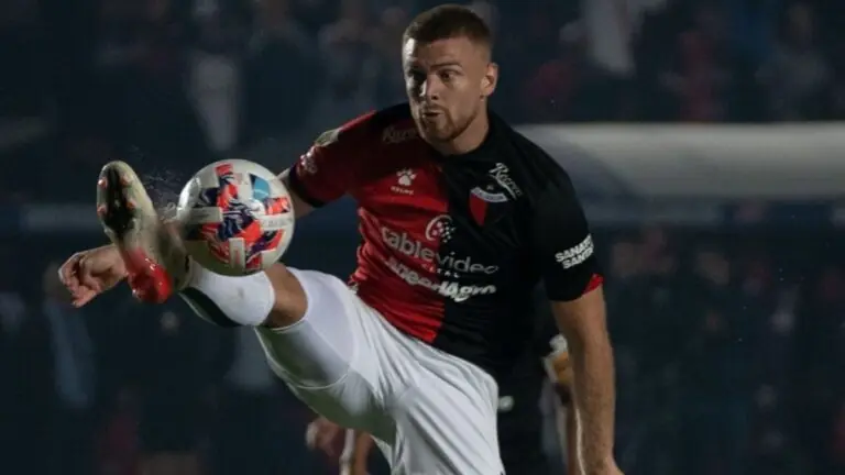 Onde assistir Colón x Peñarol ao vivo e horário hoje (05/04)