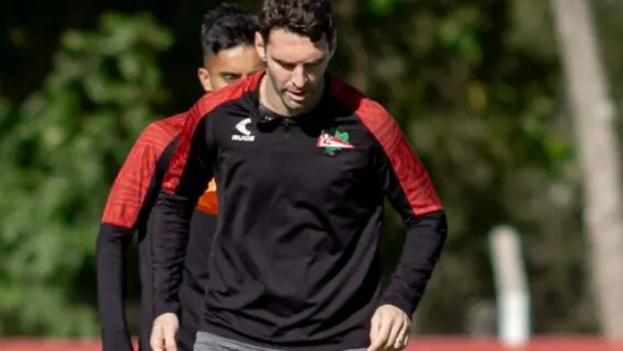 Onde assistir Estudiantes x Vélez Sarsfield ao vivo e horário hoje (07/04)