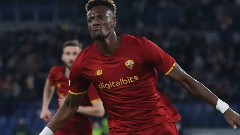 Leicester x Roma: onde assistir ao vivo e horário da semifinal hoje (28/04)