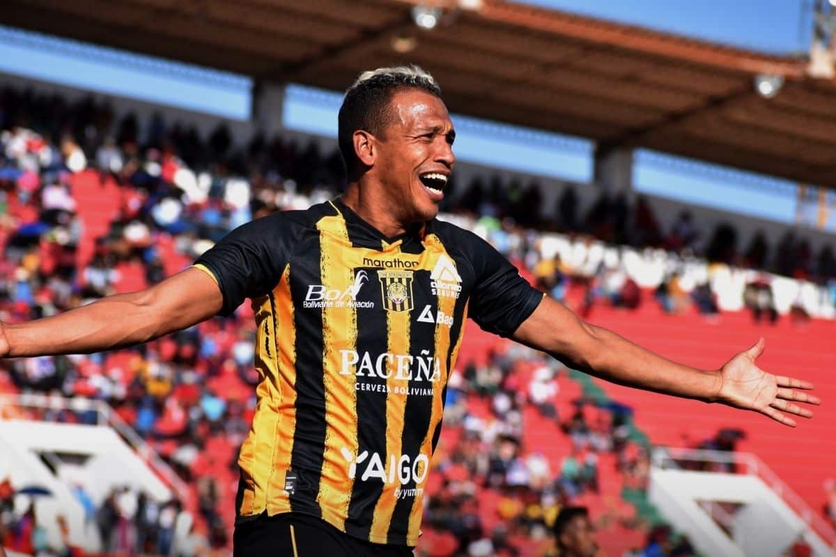 Onde assistir The Strongest x Caracas ao vivo e horário hoje (27/04)