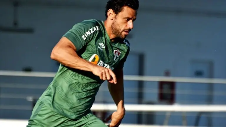 Onde vai passar Fluminense x Internacional ao vivo e horário hoje (23/04)