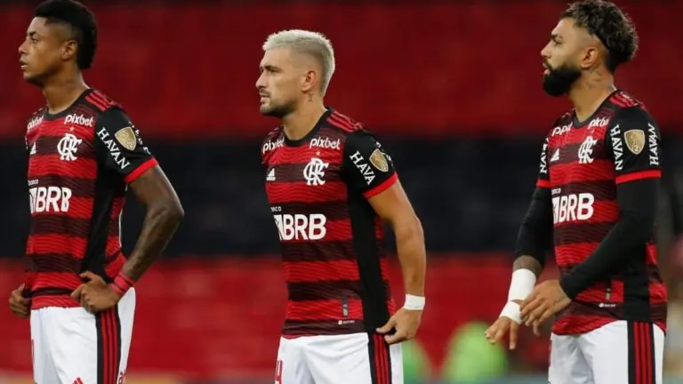 Qual canal vai passar Flamengo x São Paulo ao vivo e horário hoje (17/04)