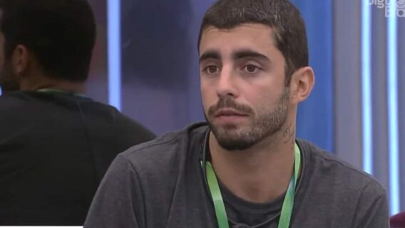 Quem é o favorito para ganhar o BBB 22: Arthur ou Scooby?