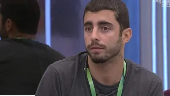 Quem é o favorito para ganhar o BBB 22: Arthur ou Scooby?