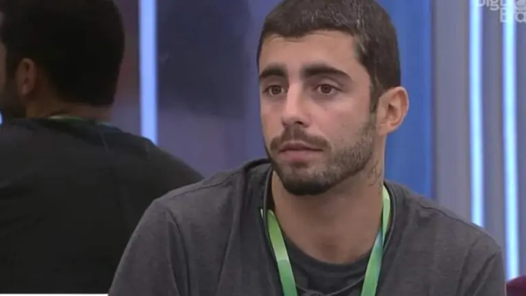 Quem é o favorito para ganhar o BBB 22: Arthur ou Scooby?