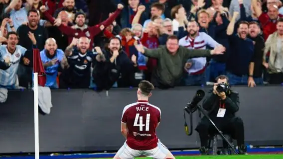 Onde assistir West Ham x Lyon hoje: canal na TV e horário (07/04)