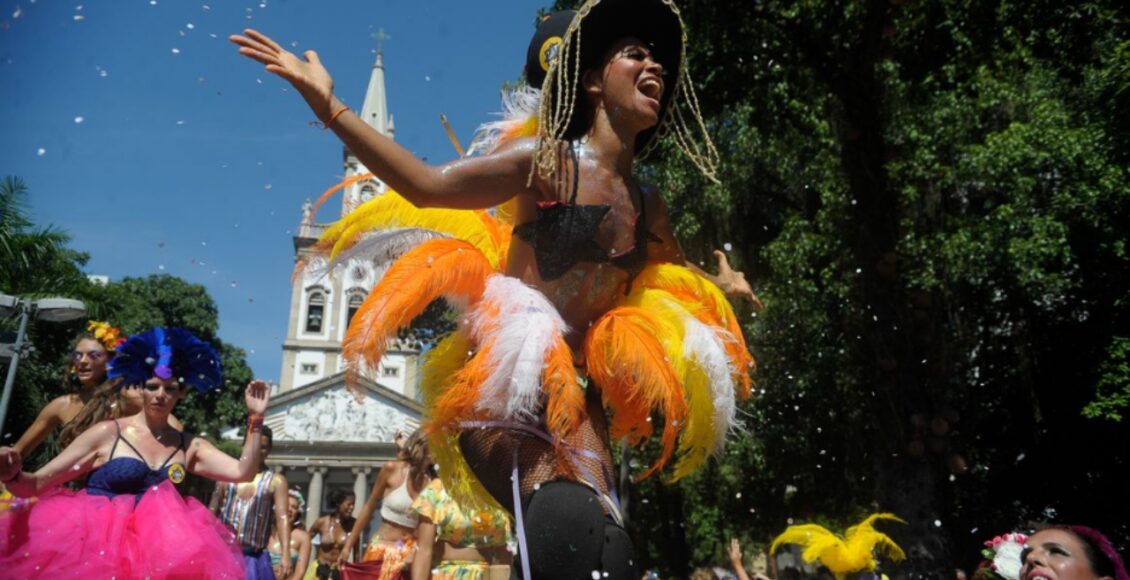 carnaval em abril 2022 será feriado