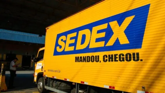 Correios funciona no feriado de Tiradentes? O que abre e fecha em SP