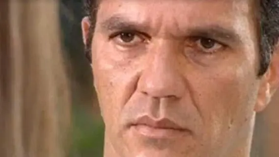 Aurélio chega em O Clone para desmascarar Alicinha