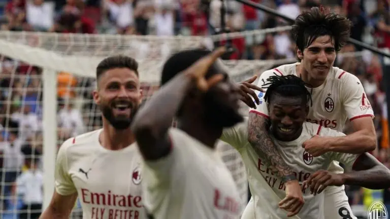 Milan é campeão italiano em 2022 após 11 anos de jejum