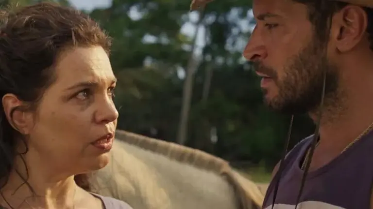 O que Levi fez com Maria Bruaca? Mulher desmaia ao beijar peão