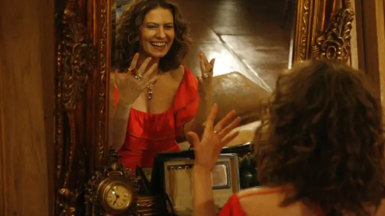 Em que ano passou a novela A Favorita? Trama será reprisada pela 1ª vez