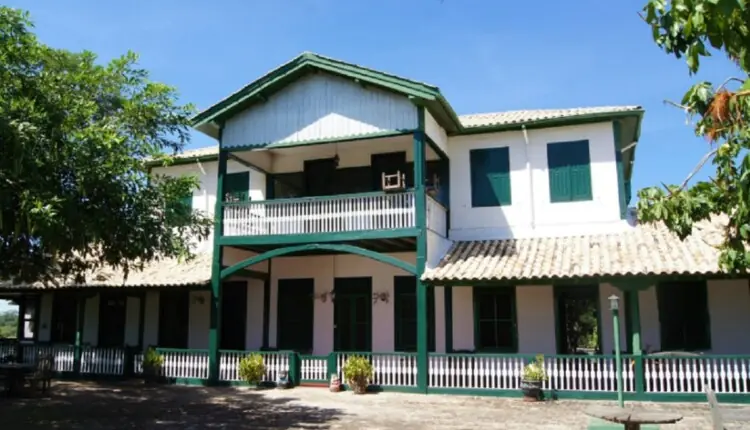 de quem é a fazenda da novela Pantanal