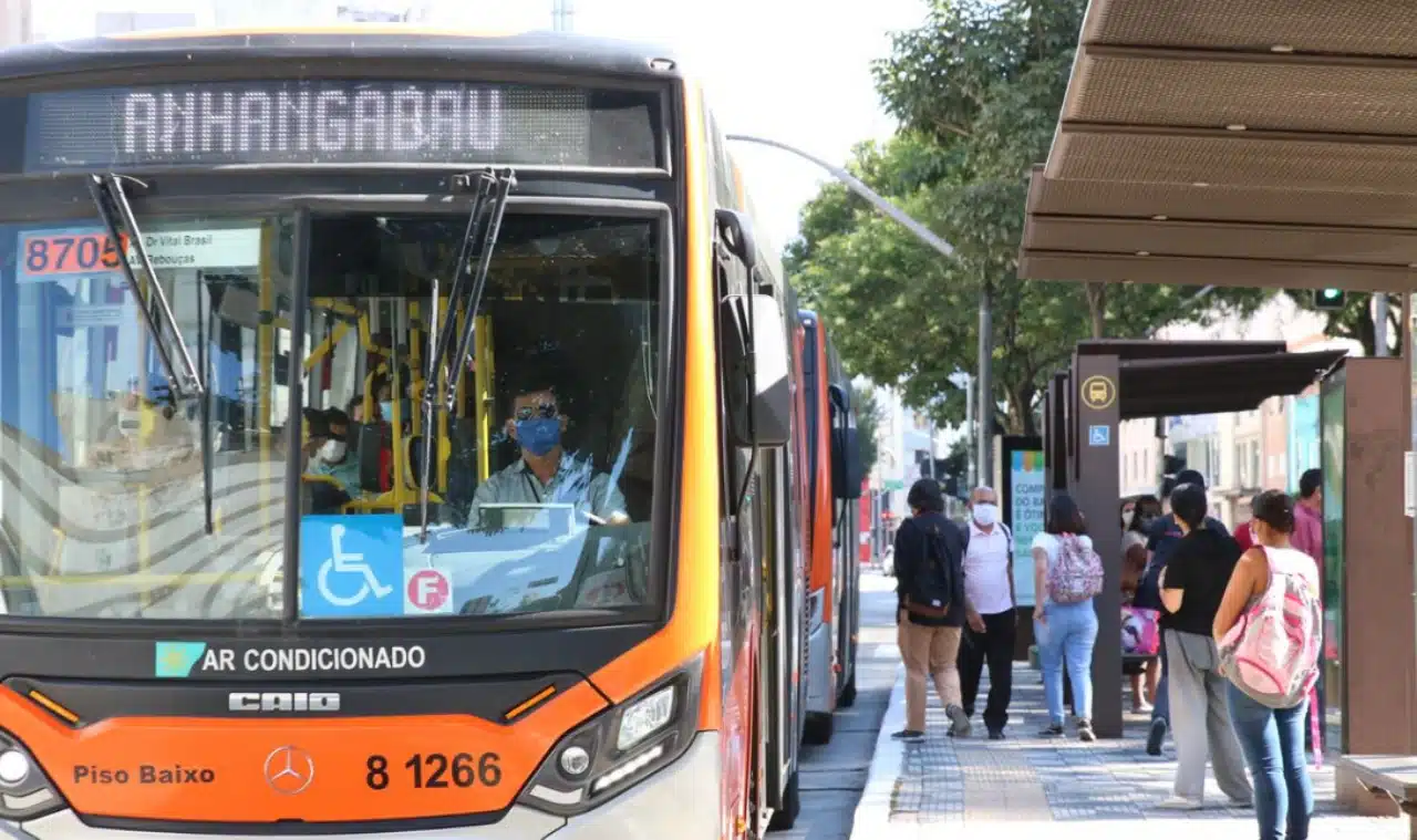greve de ônibus em são paulo