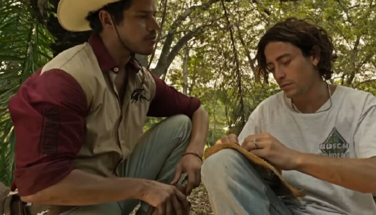 O Velho do Rio é o pai do Leôncio? Como Zé descobre a verdade novela