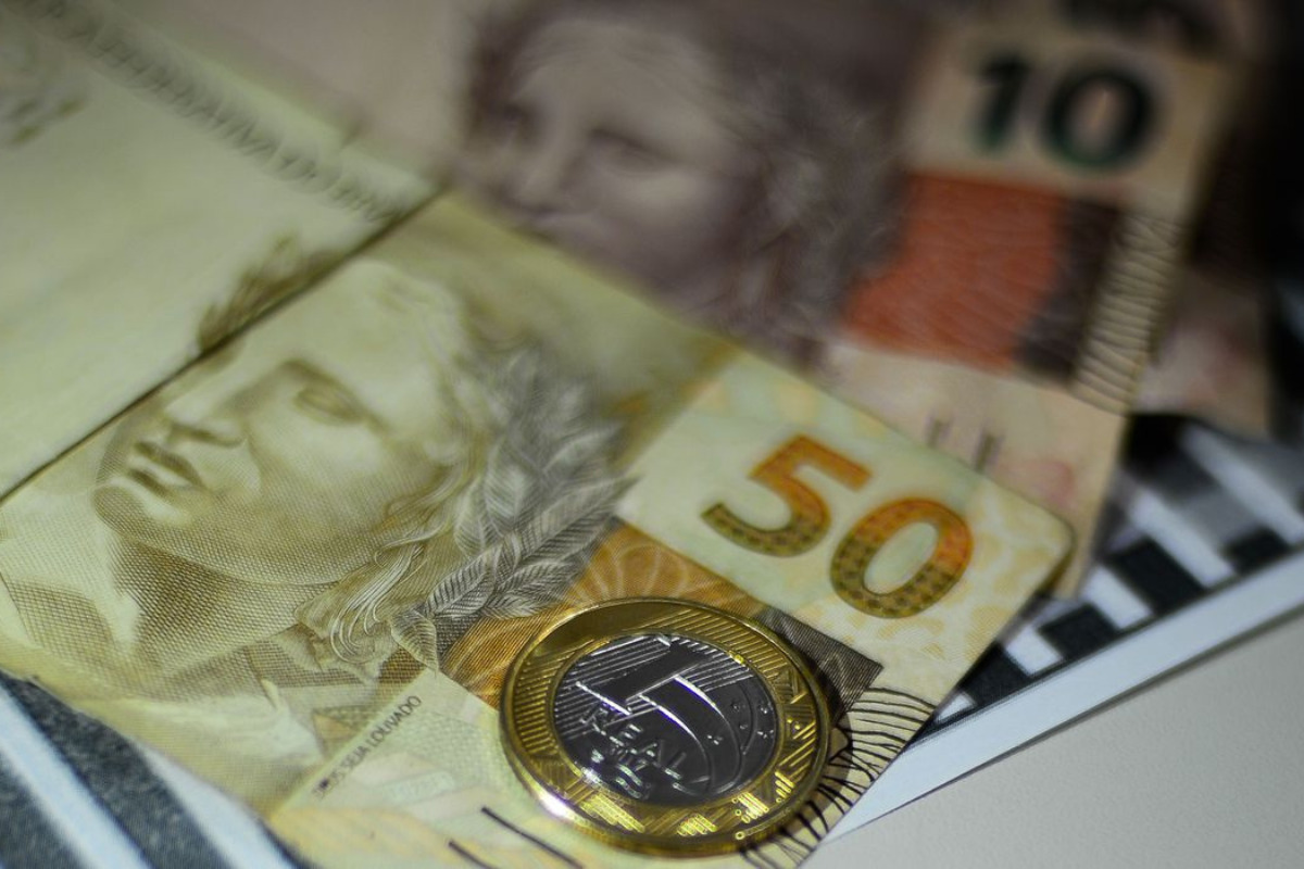 Auxílio Brasil