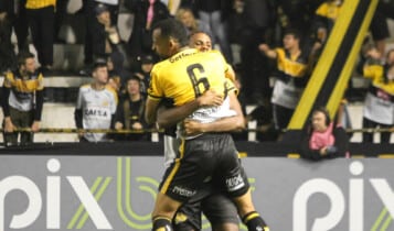 Criciúma x Vila Nova