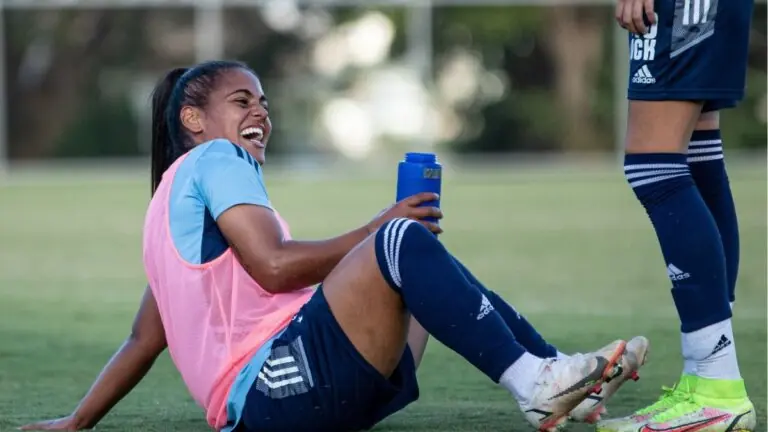 Cruzeiro x Santos feminino: onde assistir e horário do Brasileirão (15/06)
