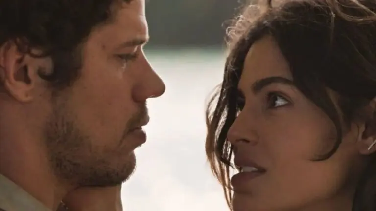 Guta termina com Tadeu, que corre atrás do perdão do pai