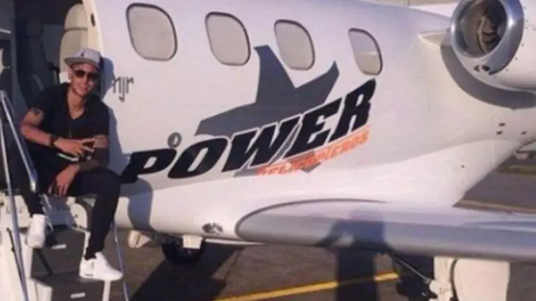 Valor jatinho Neymar: quanto custou o Embraer Legacy 450