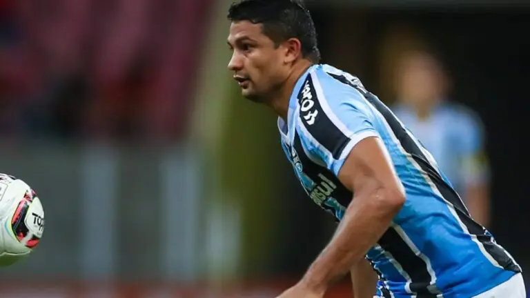 Jogo do Grêmio hoje: onde vai passar, horário e escalação ao vivo (18/06)