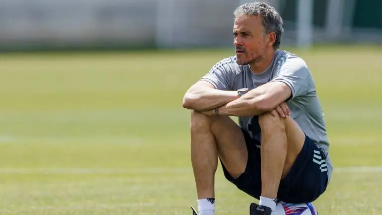 Onde assistir República Tcheca x Espanha ao vivo, horário e escalações