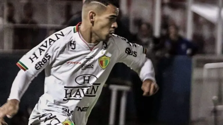 Onde assistir Vila Nova x Brusque ao vivo, horário e escalação (07/06)