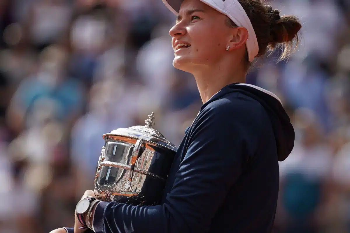 Onde assistir final feminina Roland Garros 2022