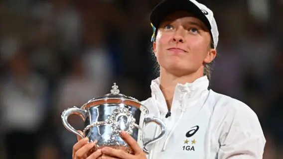 Prêmio Roland Garros 2022: quanto bicampeã Iga Swiatek ganhou