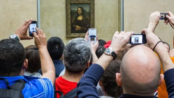 Quadro Monalisa no Louvre: veja todos os perrengues e ataques à obra